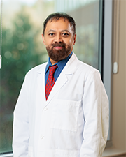 photo: Dr. Sooklal portrait, head and shoulders