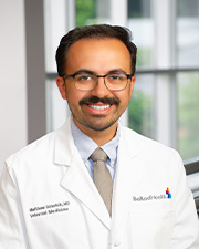 Head and shoulders portrait of Norton Internal Medicine Resident Matthew Schefcik, MD