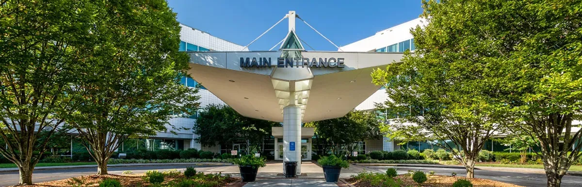 Bristol Regional Medical Center main entrance front exterior building