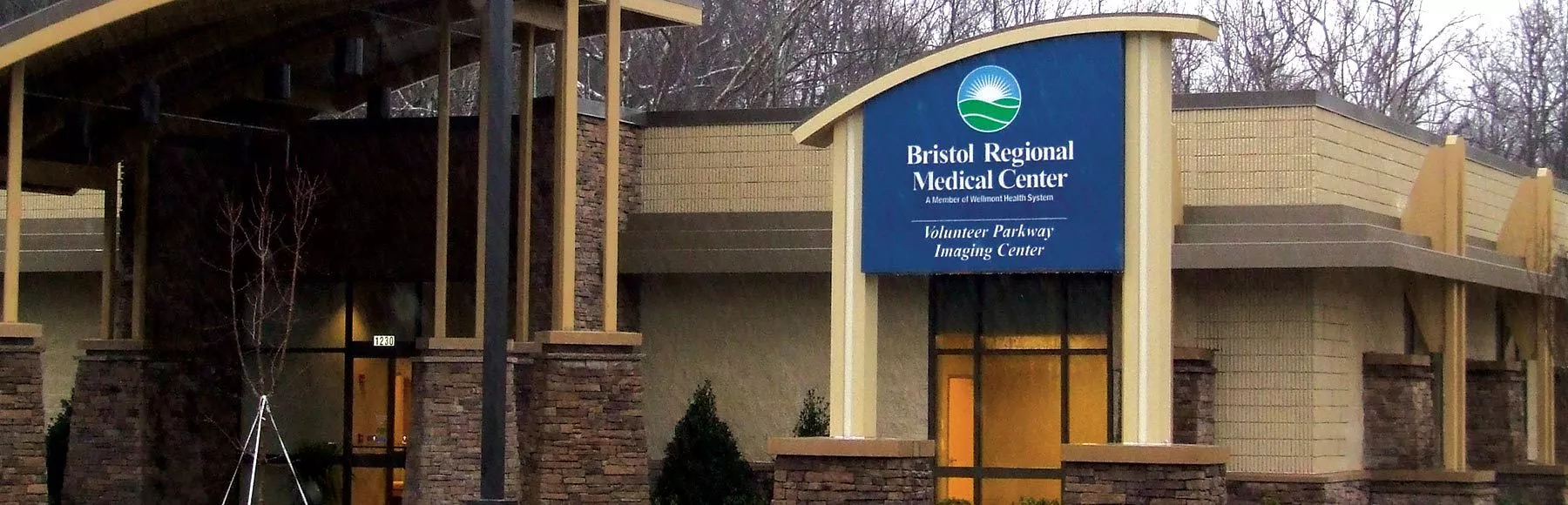 Volunteer Parkway Imaging Center exterior